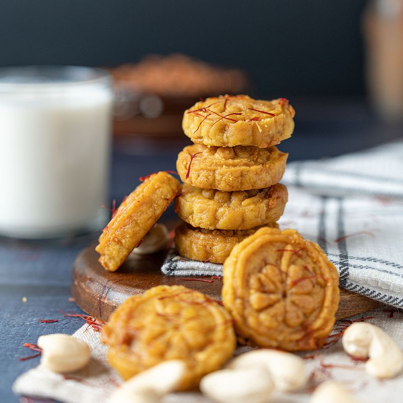 Saffron Almond Cookies