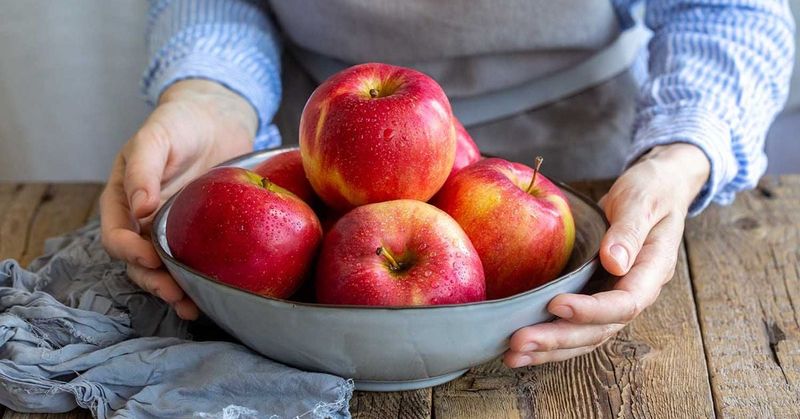 Amazing Apples: Daily Disease Fighters
