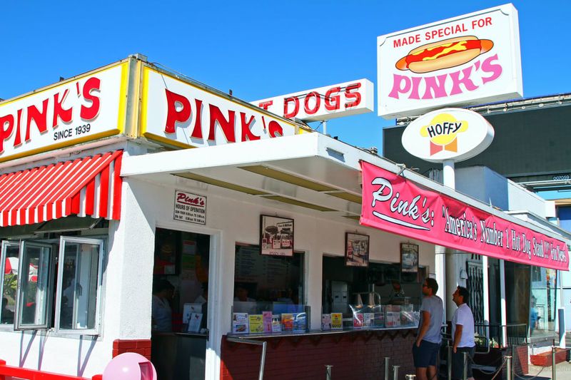 Pink’s Hot Dogs (Los Angeles, CA)