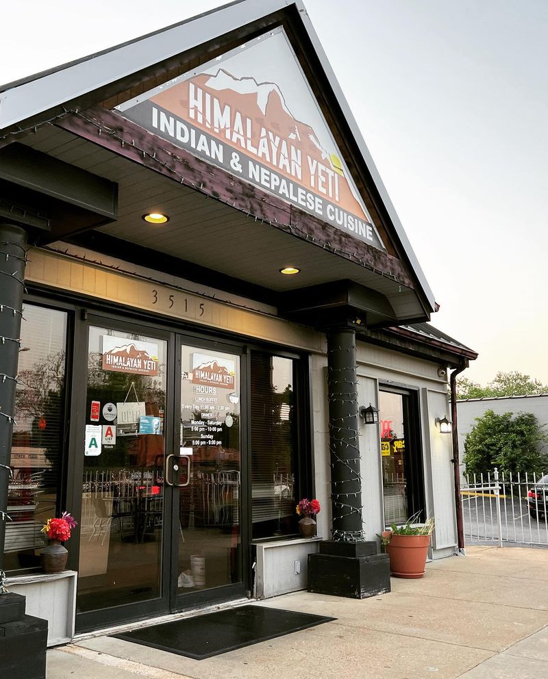 Himalayan Yeti (St. Louis)