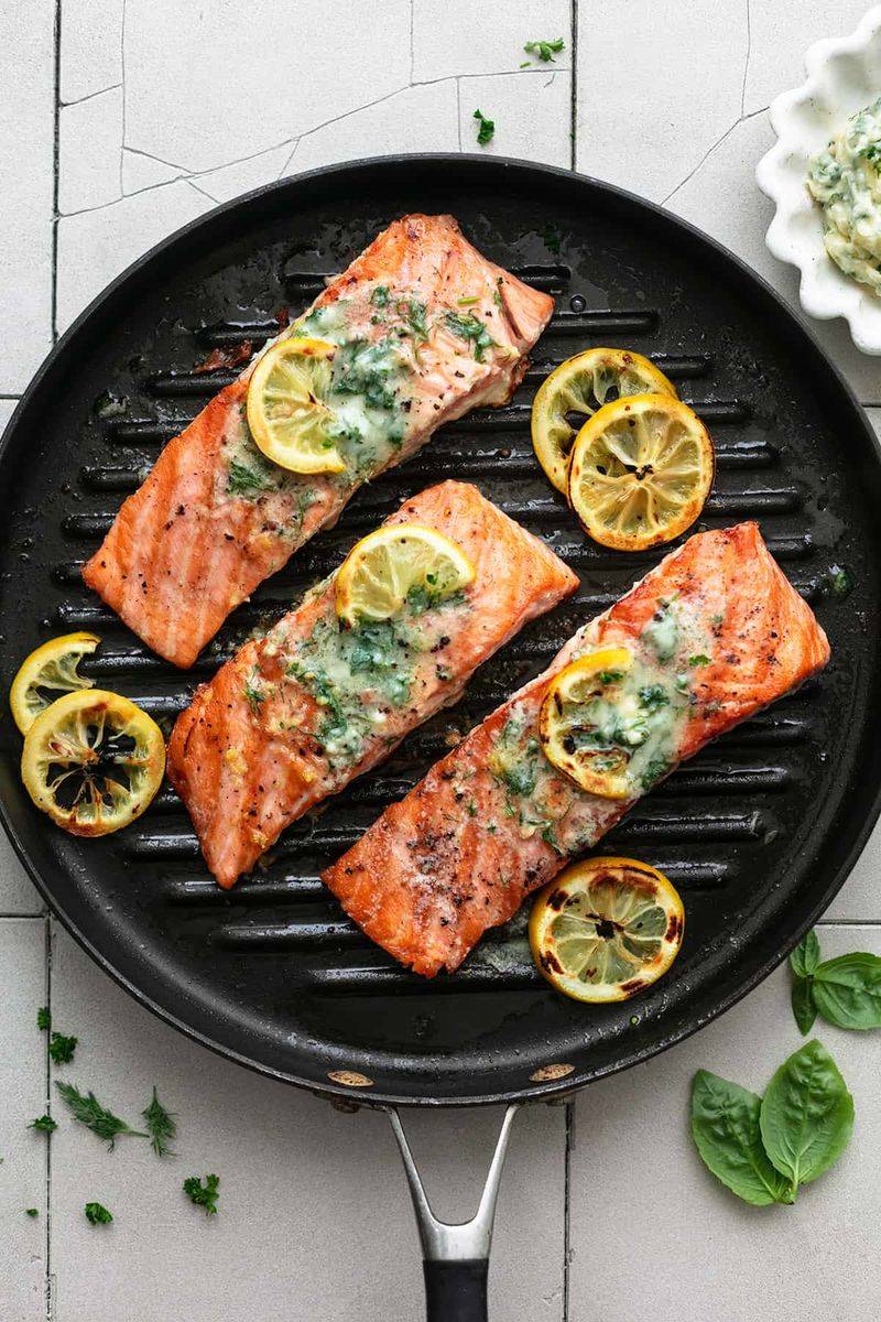 Grilled Salmon with Lemon and Garlic Butter Glaze