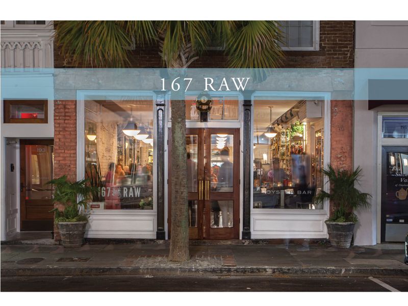 167 Raw Oyster Bar (Charleston)