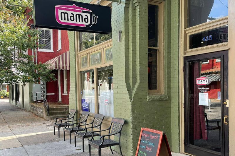 Mama J's Kitchen (Richmond, VA)