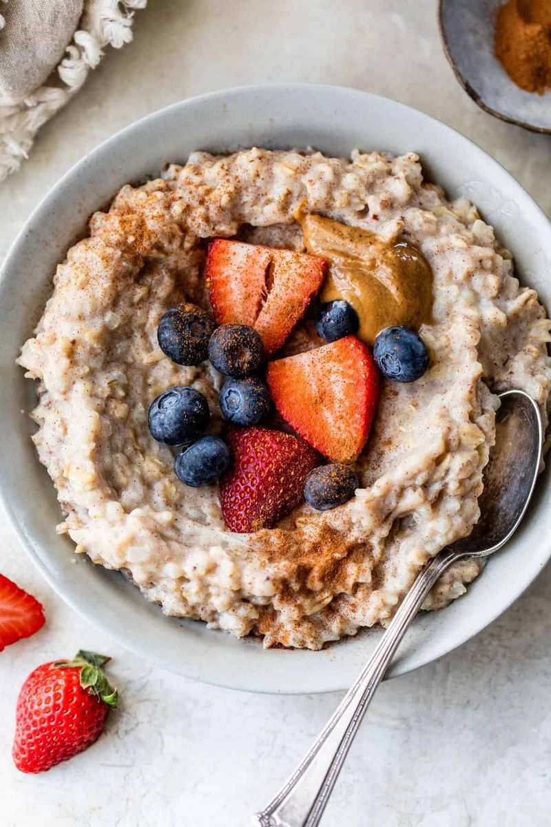 Cauliflower 'Oatmeal' With Cinnamon