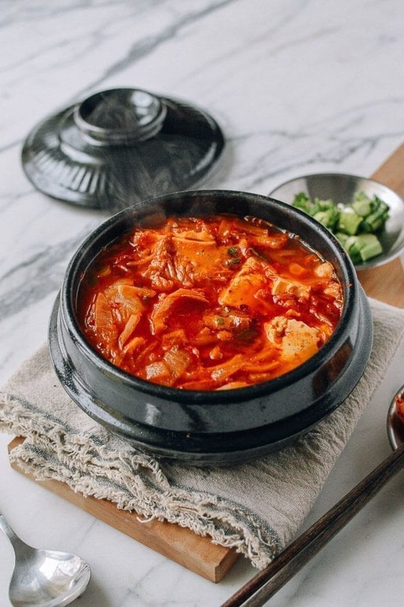 Kimchi Jjigae