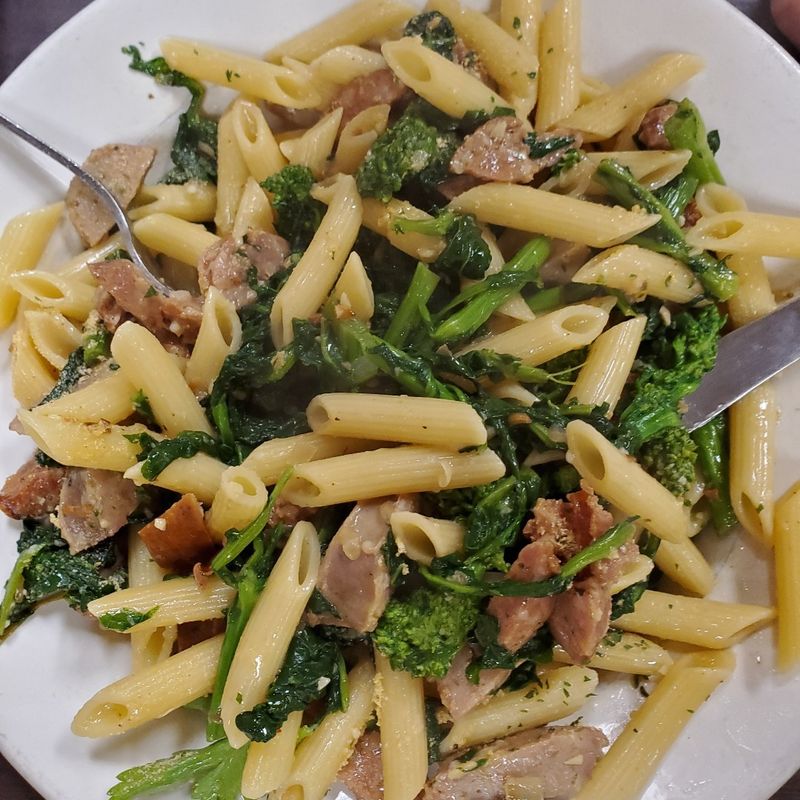 Chain Restaurant Pasta: The Microwaved Markup