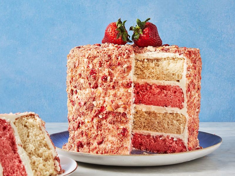 Strawberry Crunch Cake