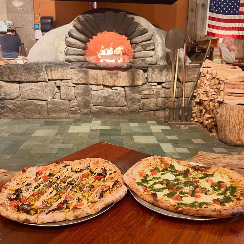 New Hampshire: Flatbread Company