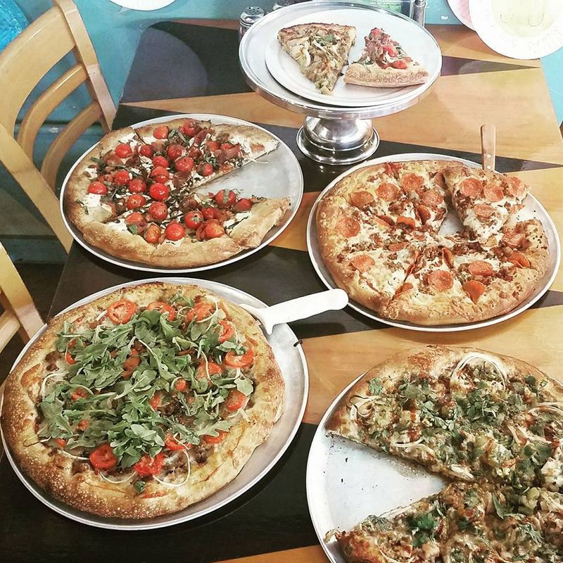 North Carolina: Lilly’s Pizza