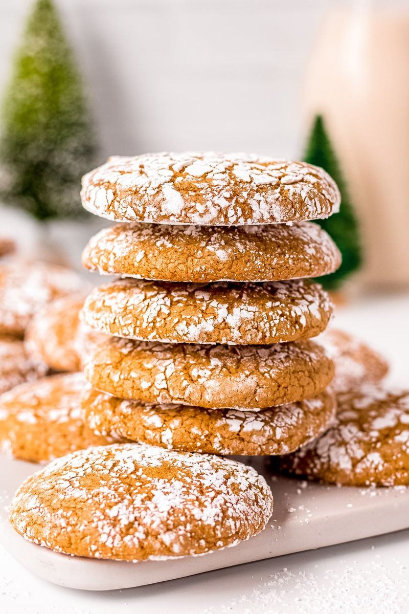 Molasses Crinkle Cookies