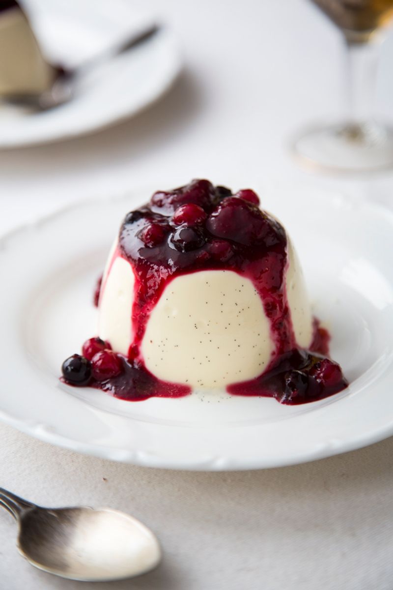 Panna Cotta with Berry Sauce
