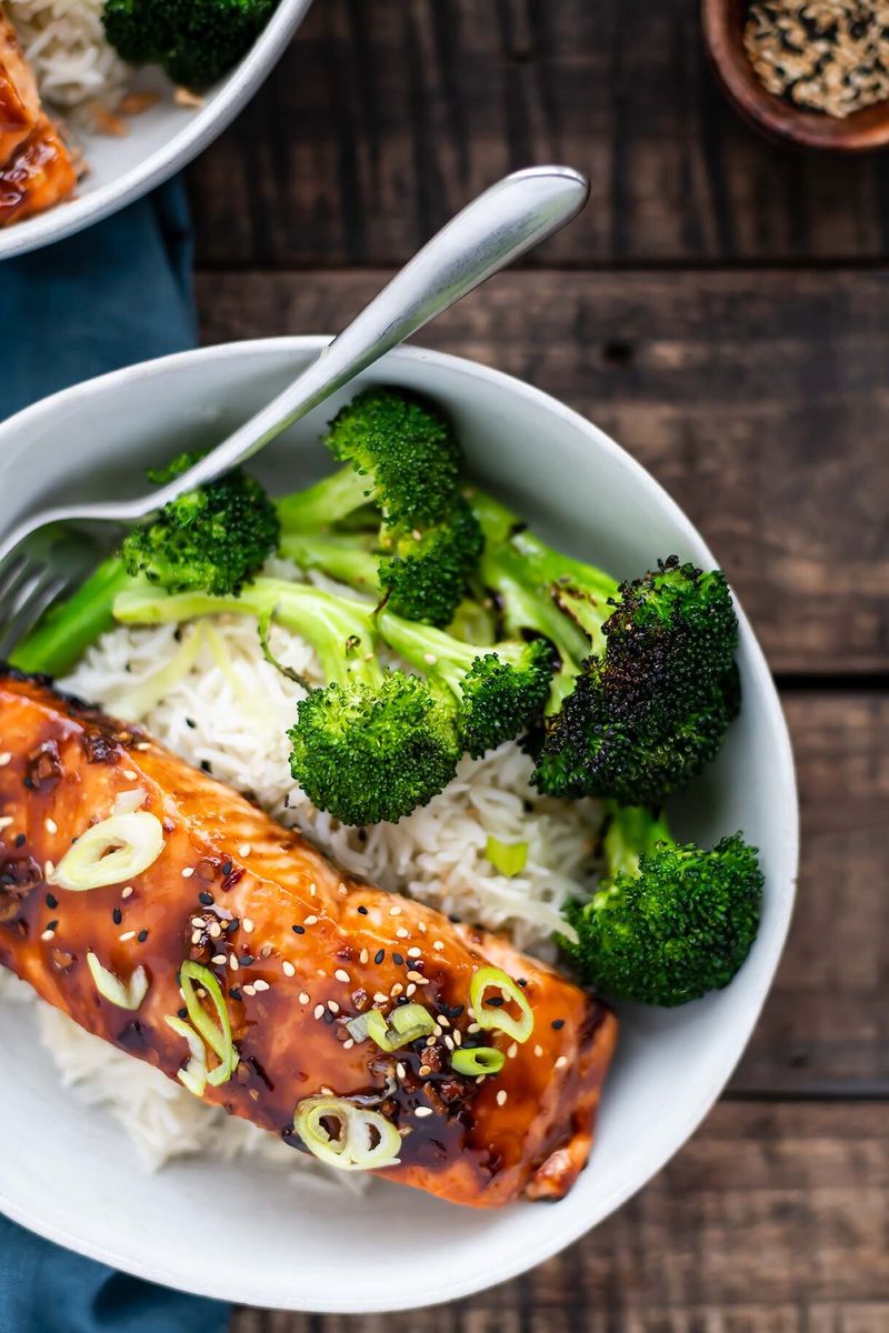 Easy Rice with Ginger-Soy Salmon and Broccoli