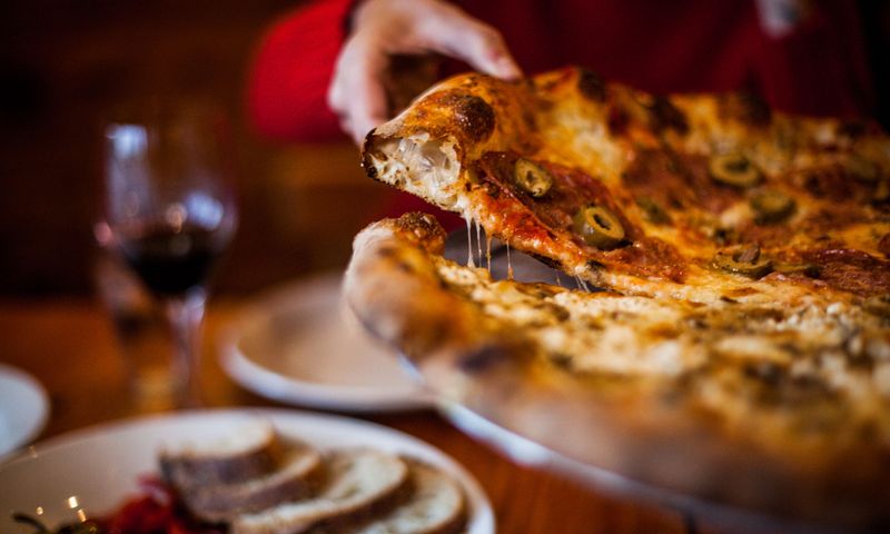 Oregon: Apizza Scholls