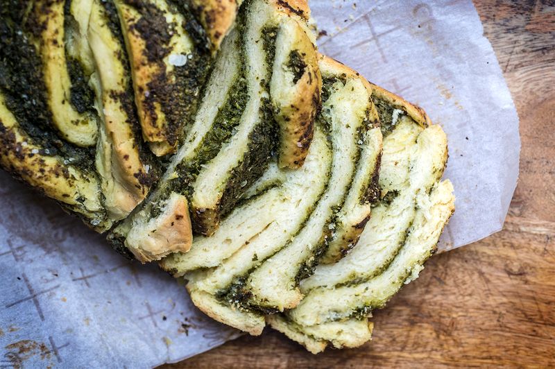 Pesto Babka