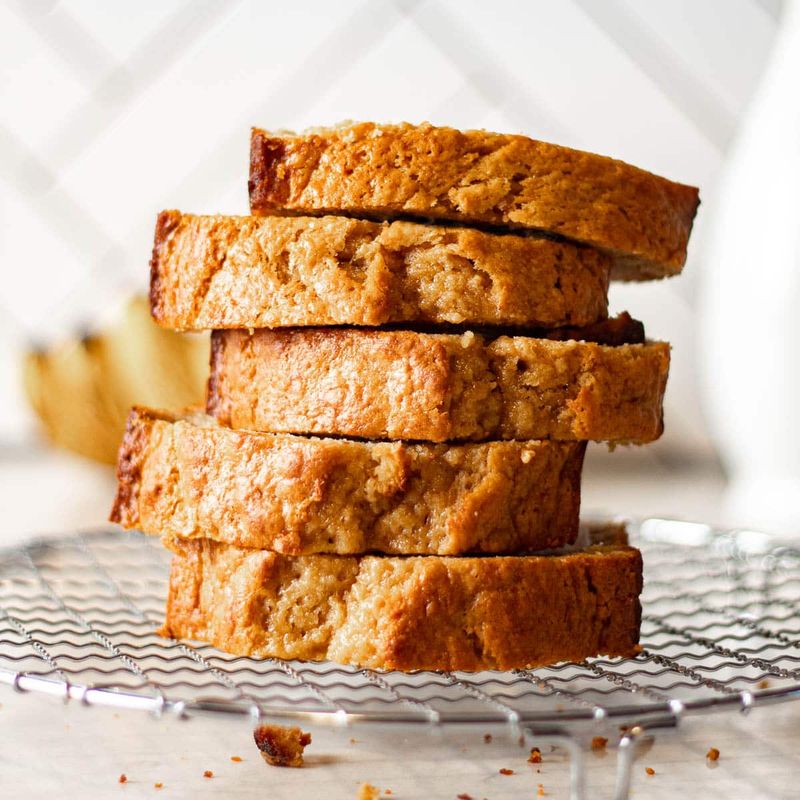 4-Ingredient Banana Bread