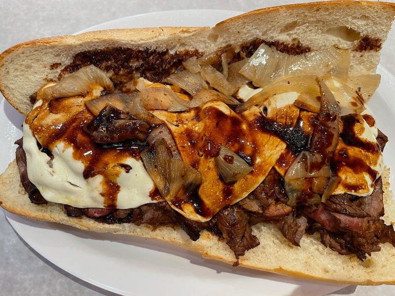 Jon’s Roast Beef & Deli