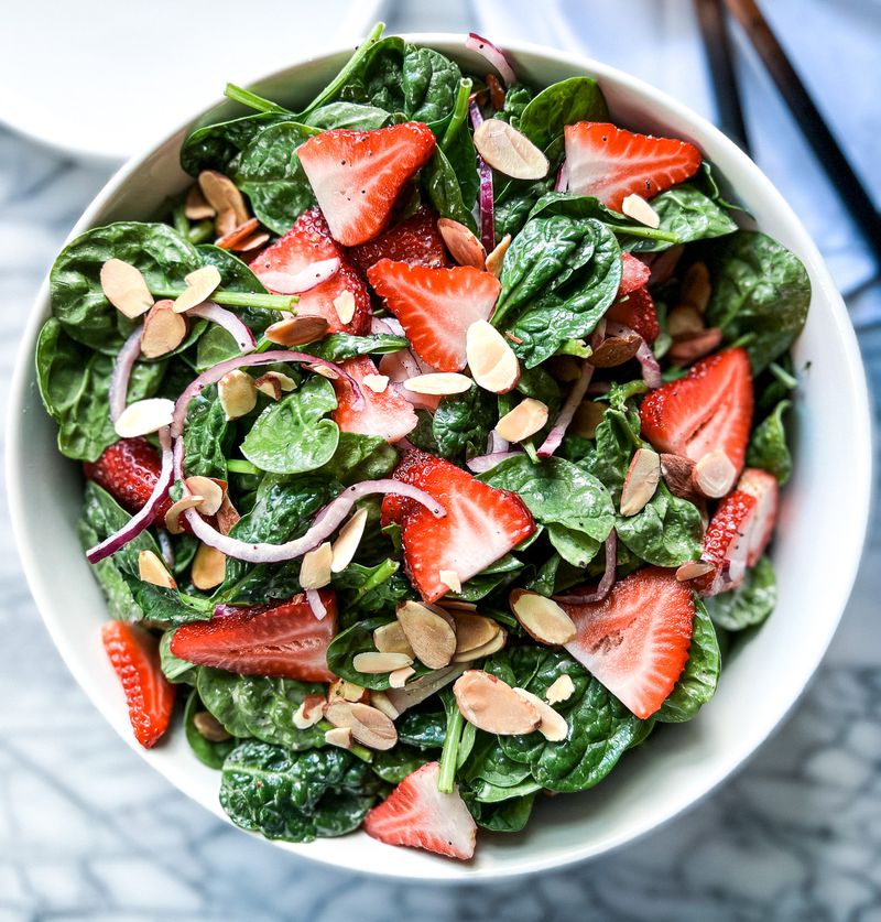 Spinach and Strawberry Salad