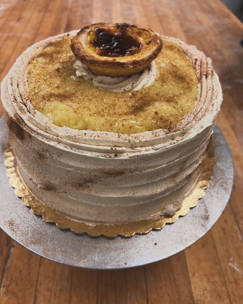 Pastel de Nata Cake