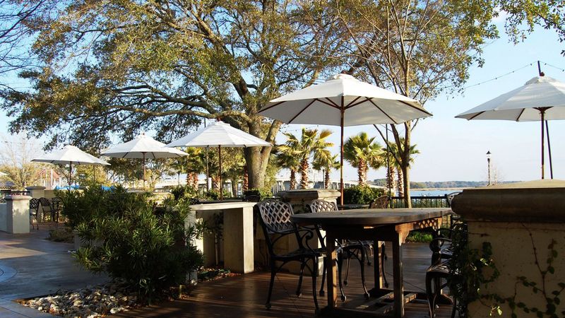 Saltus River Grill