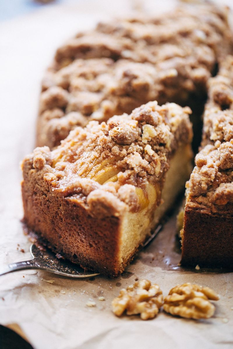Apple Crumb Cake