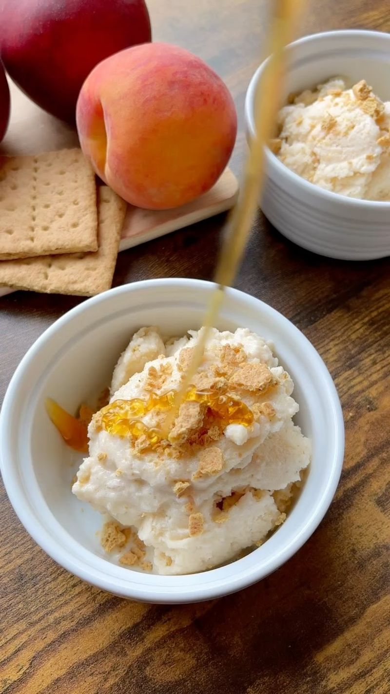 Peach Collagen Cream