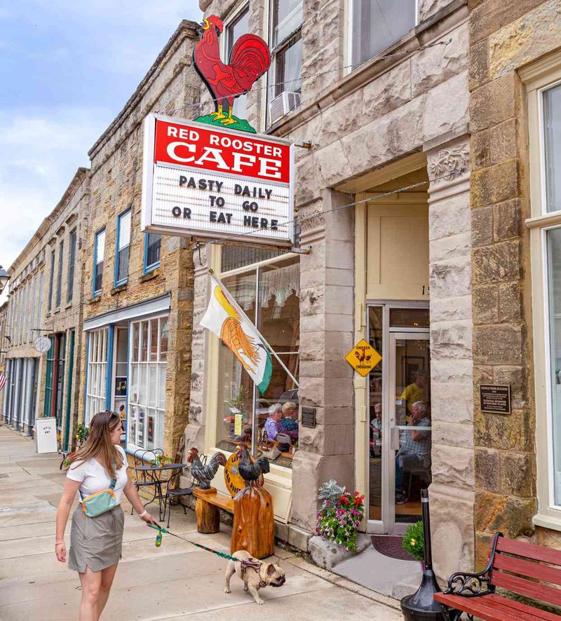 Red Rooster Café (Mineral Point)