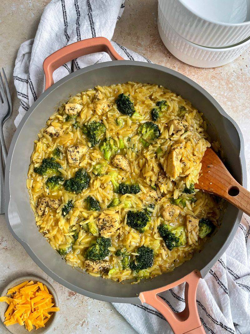 Cheesy One-Pot Chicken-Broccoli Orzo