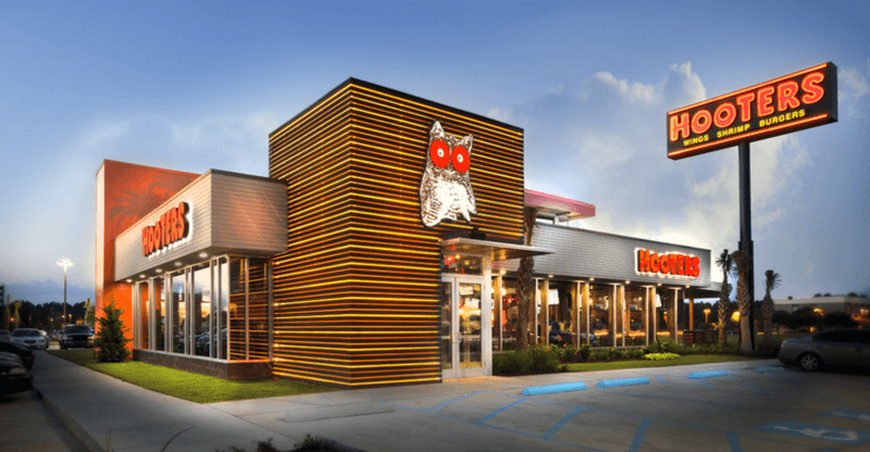 Hooters