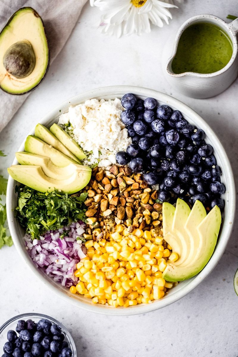 Avocado And Blueberry Salad