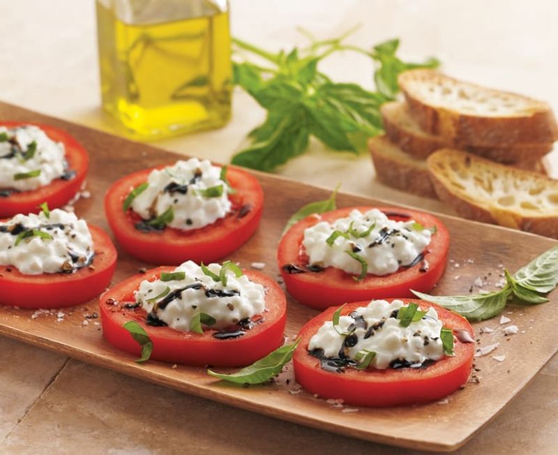 Cottage Cheese With Tomatoes