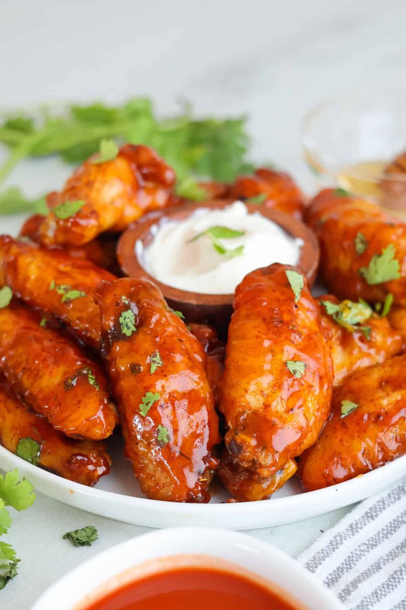 Buffalo Wings: Spicy '80s Bar Food Soars