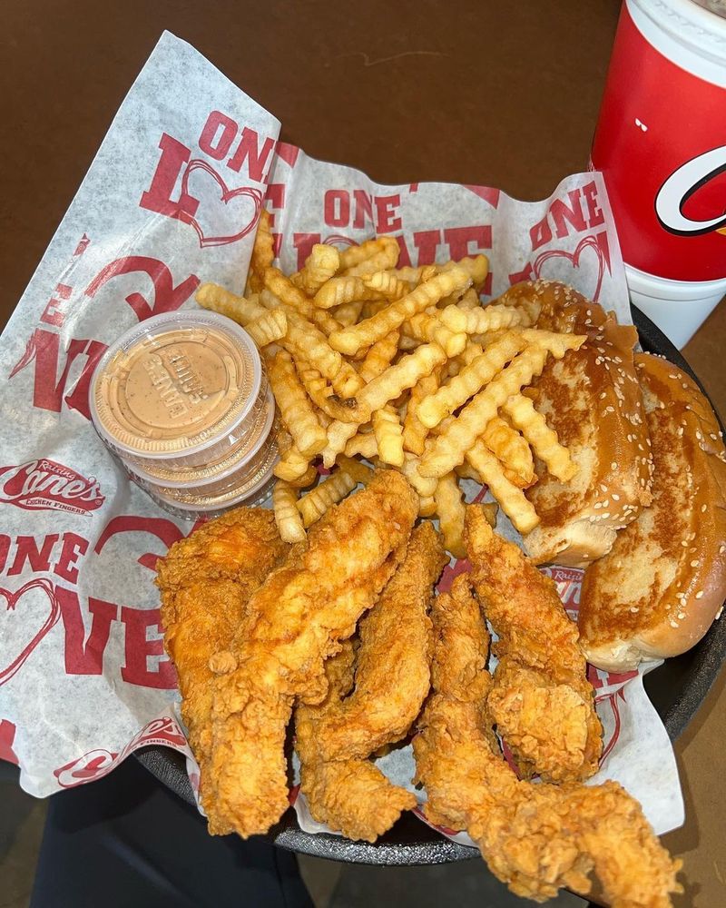 Raising Cane's Chicken Fingers With Cane's Sauce