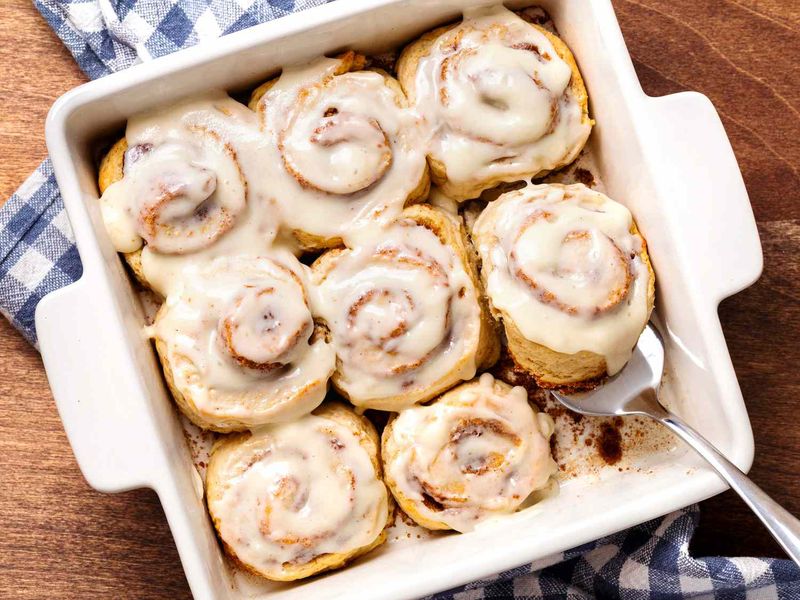 10-Minute Cinnamon Rolls