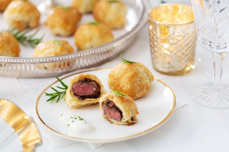 Petite Beef Wellingtons