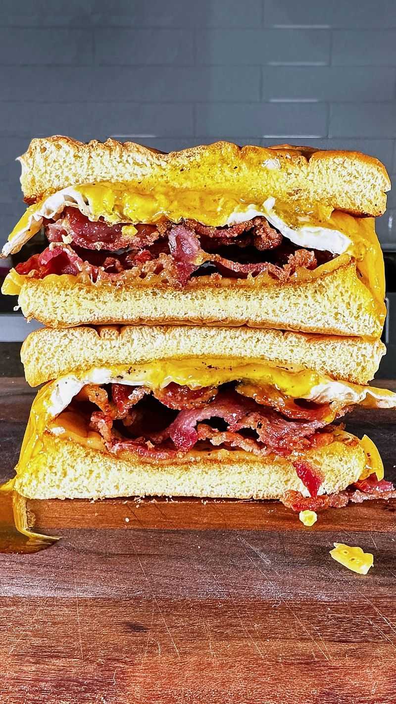 Breakfast Sandwich: The Diner Morning Staple