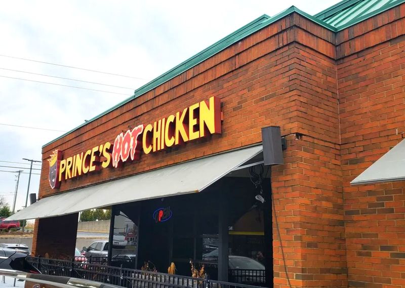Tennessee - Prince’s Hot Chicken Shack (Nashville)