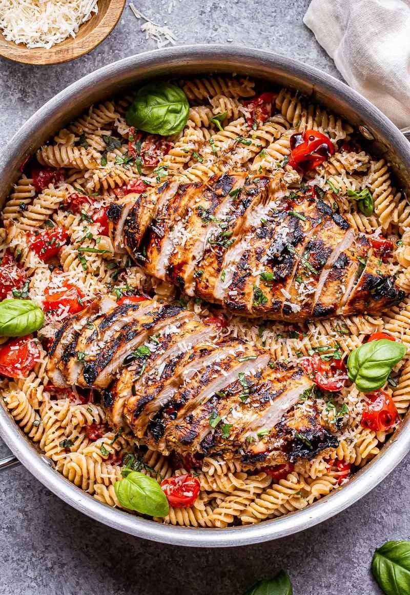 Tomato Basil Chicken Pasta