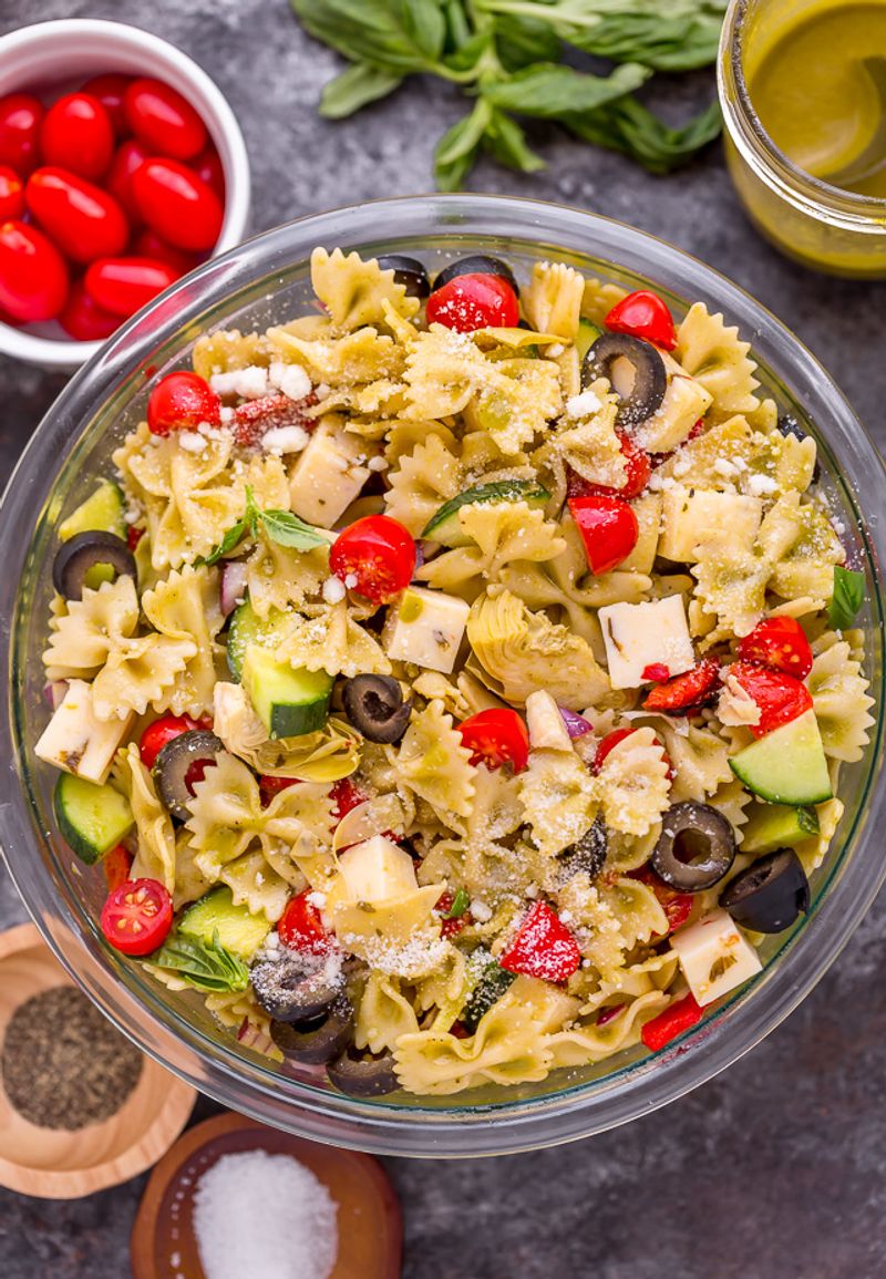 Pasta Salad With Veggies And Italian Dressing
