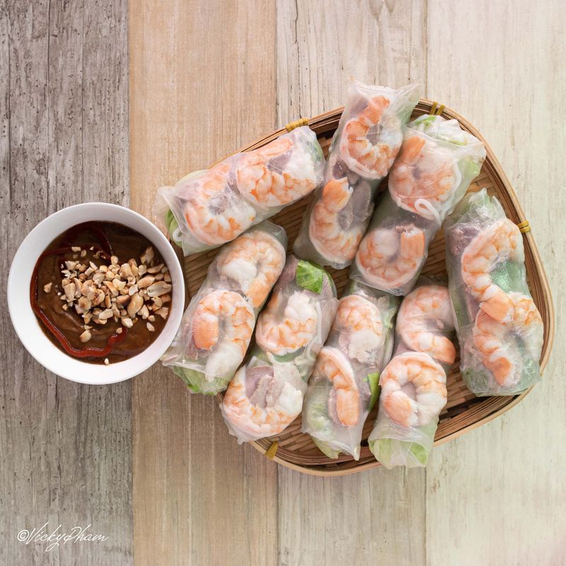 Vietnamese Summer Rolls (Gỏi Cuốn)
