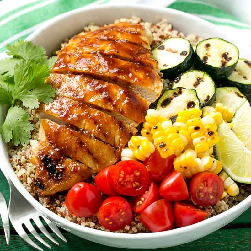 Grilled Chicken and Quinoa Bowl