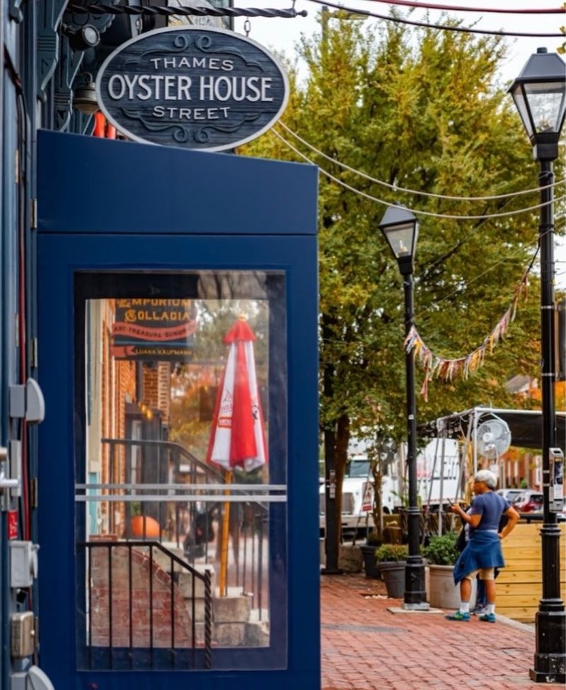 Thames Street Oyster House (Baltimore)