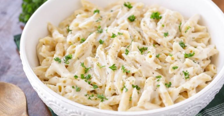 Tired of Tomato Sauce? These 14 Pasta Recipes Are Here to Rescue Dinner