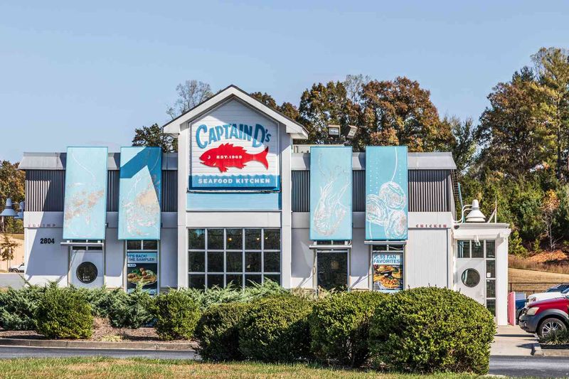 Captain D's