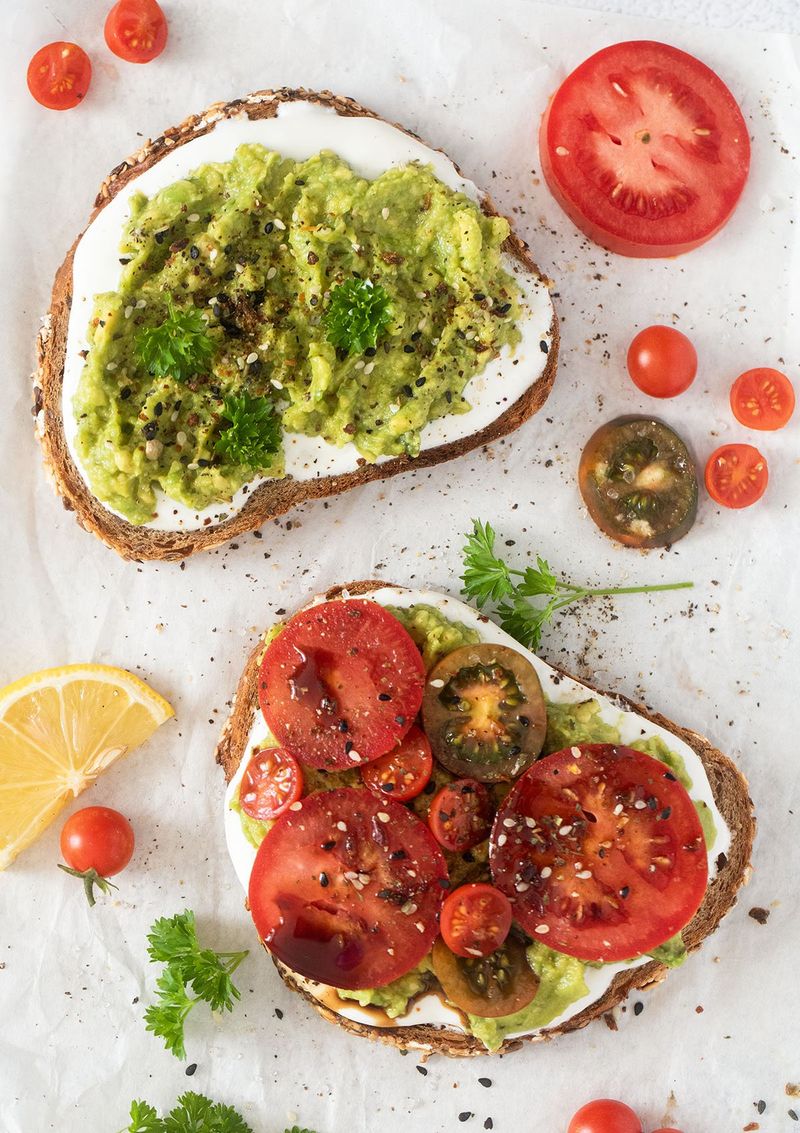 Cottage Cheese with Sliced Avocado and Cherry Tomatoes