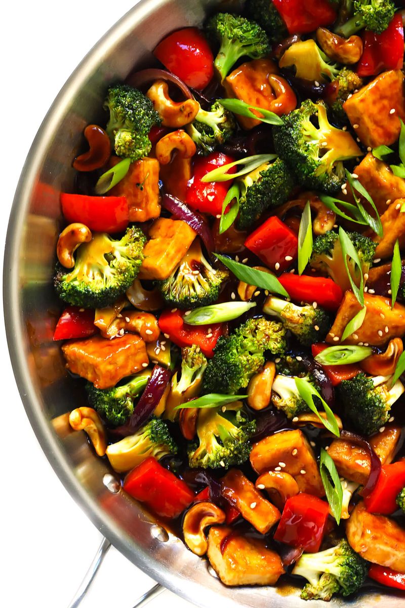 Tofu Stir-Fry with Broccoli and Cashews