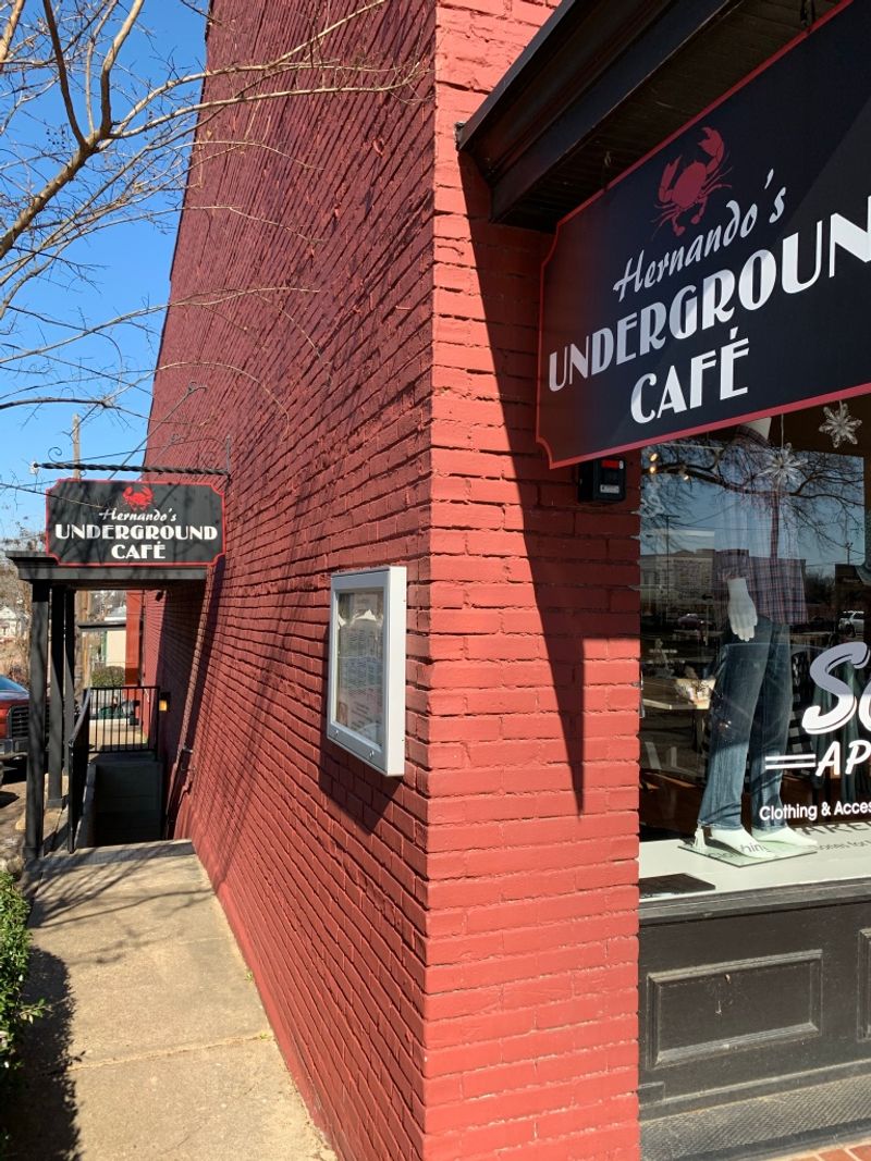 Underground Café (Hernando)