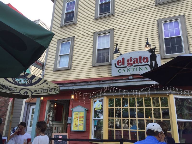 Vermont - El Gato Cantina