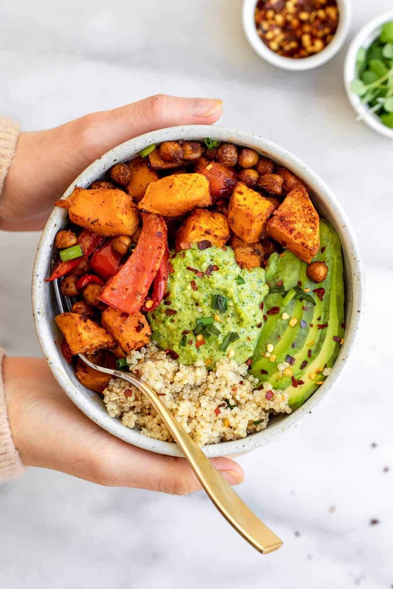 Buddha Bowls: All-in-One Balanced Meals