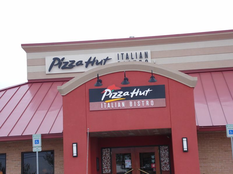 Pizza Hut Italian Bistro