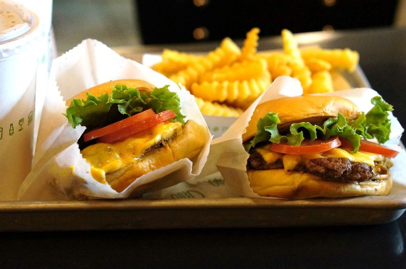 Shake Shack ShackBurger